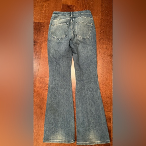 Pilcro Anthropologie - Picture 3 of 5